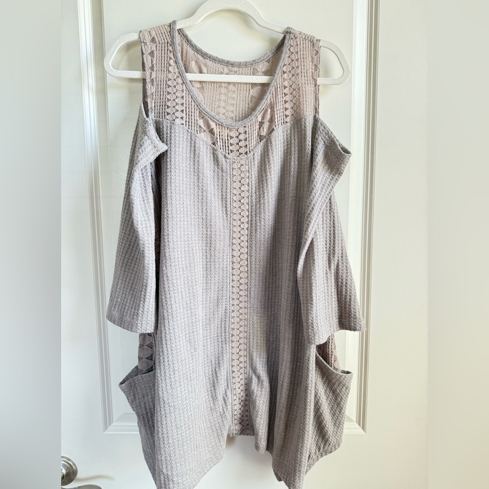 Kori America Gray Women's Top Off the Shoulder Size Large